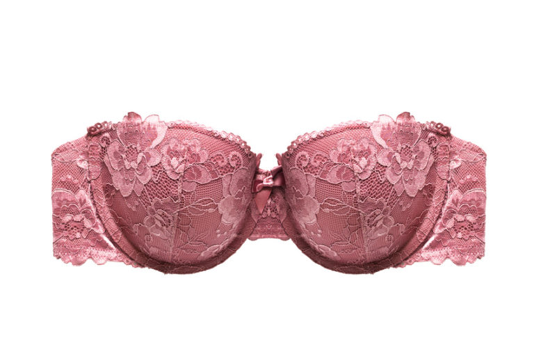 Guide To Finding The Perfect Strapless Bra