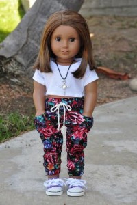 crop-top-and-floral-jogger-doll-clothes-3