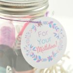 Mason Jar Gift Ideas: DIY At Home Day At The Spa {Free Printable}