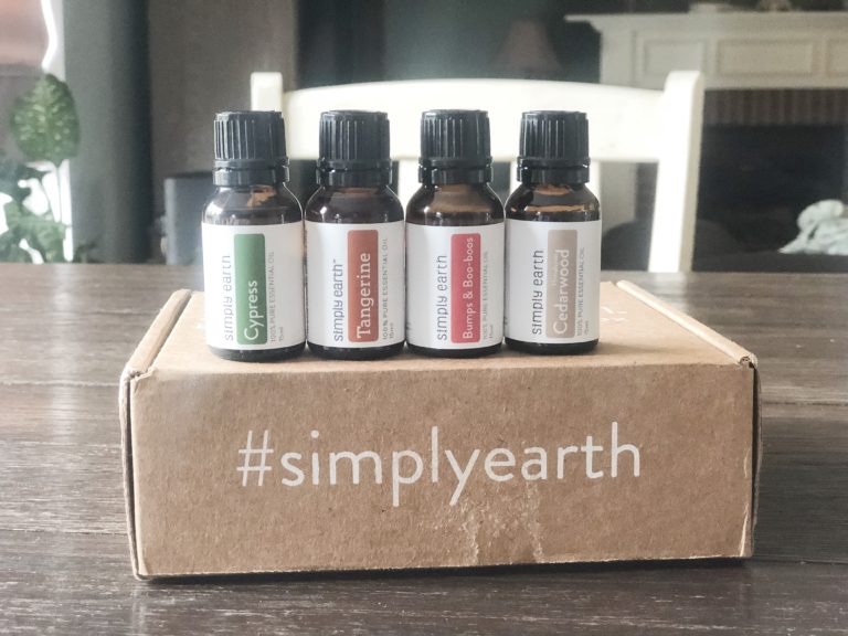 Are Essential Oils Safe For Kids? Yes! September’s Simply Earth Box is For Children!