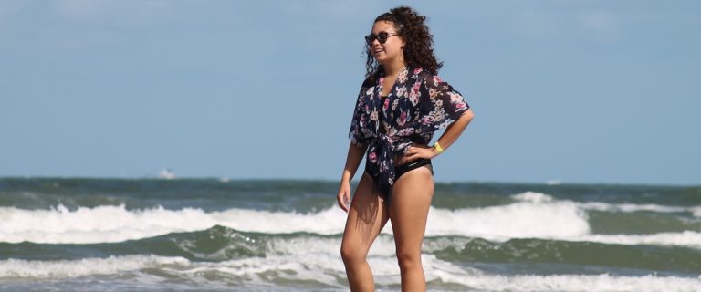 The Full Guide to Bathing Suit Shopping For Every Body Type