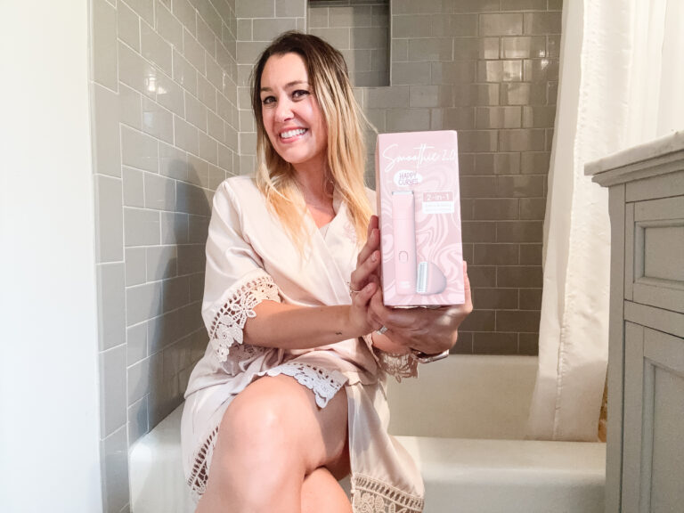 The Busy Mom’s Guide to At-Home Grooming: How to Simplify Your Routine with One Tool