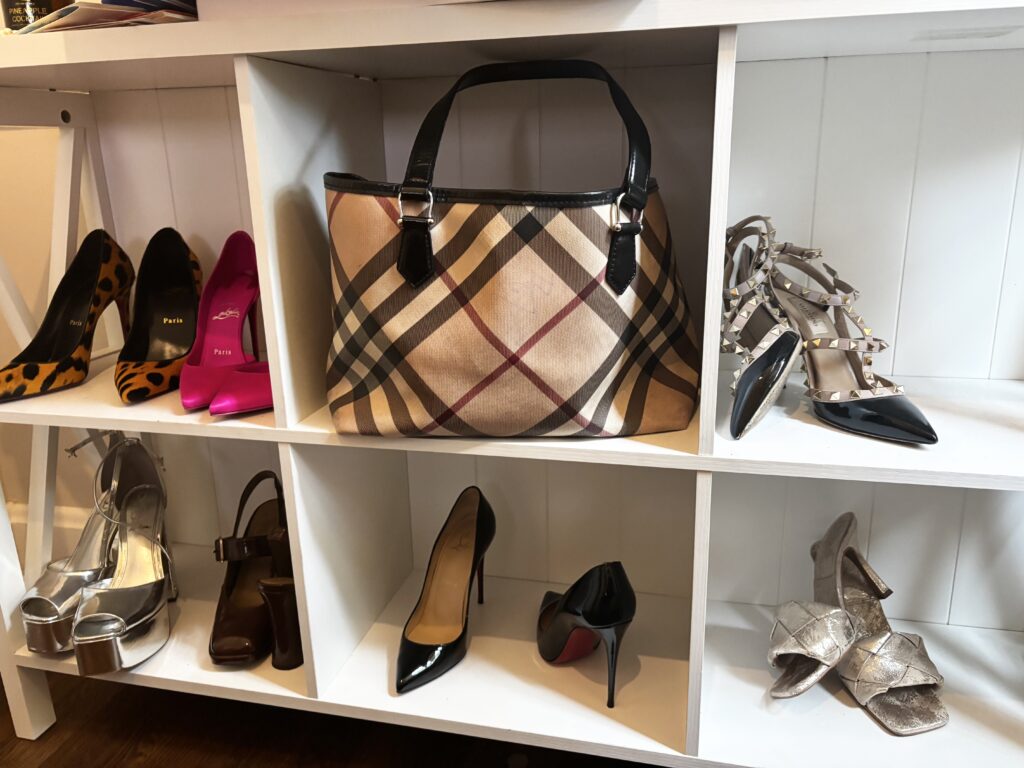 burberry designer bag reburerry services